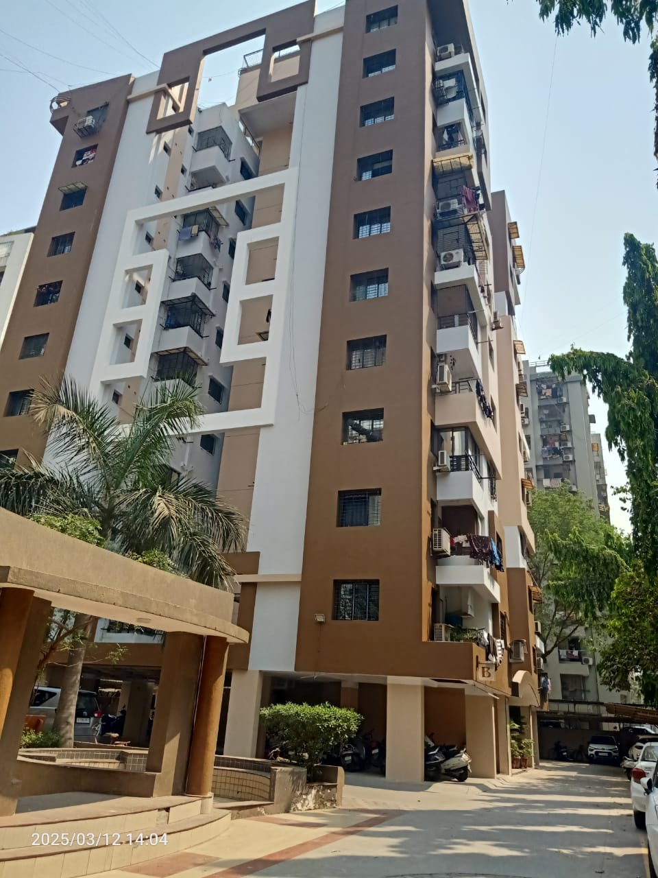 862.00 sq. feet Residential Apartment In Adajan, SURAT
